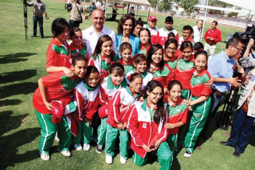 Abanderan para ON a queretanos