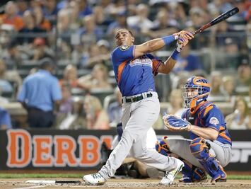 Céspedes es nuevo rey del cuadrangular