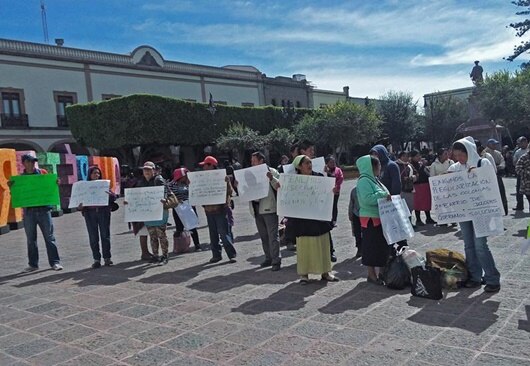 Piden regular electricidad