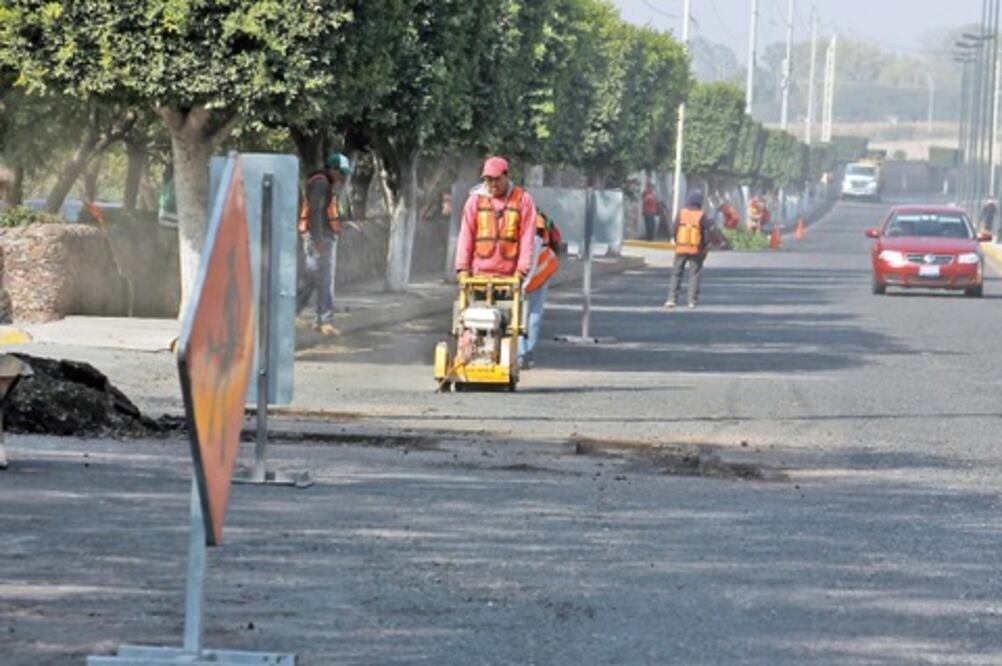 Requieren reencarpetado 40% de vialidades de la capital