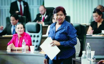 Seguridad y Educación: rubros pendientes en el Estado