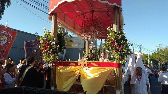 Diócesis pide seguir online actividad de Corpus Christi