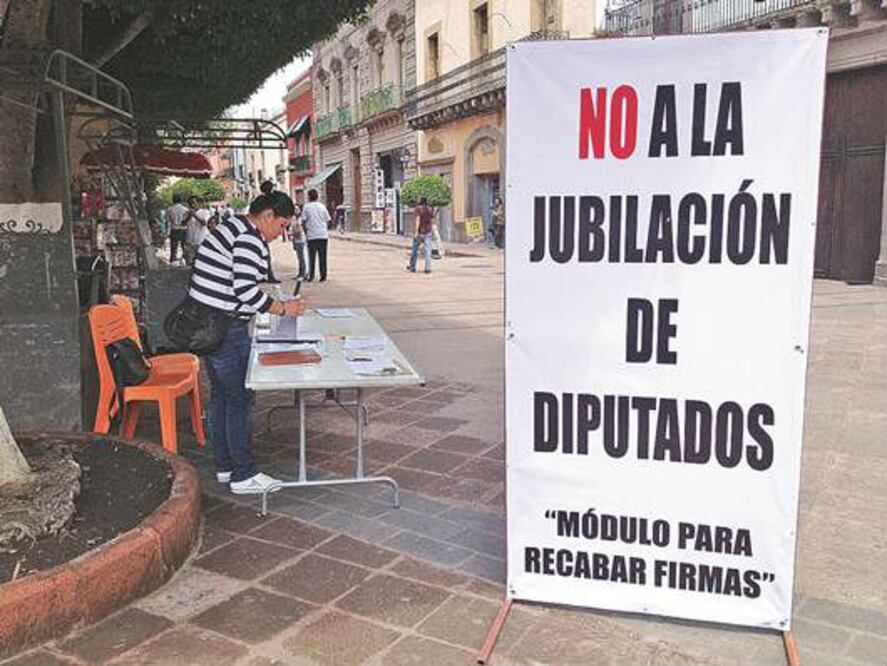 Buscan frenar pensión a diputados