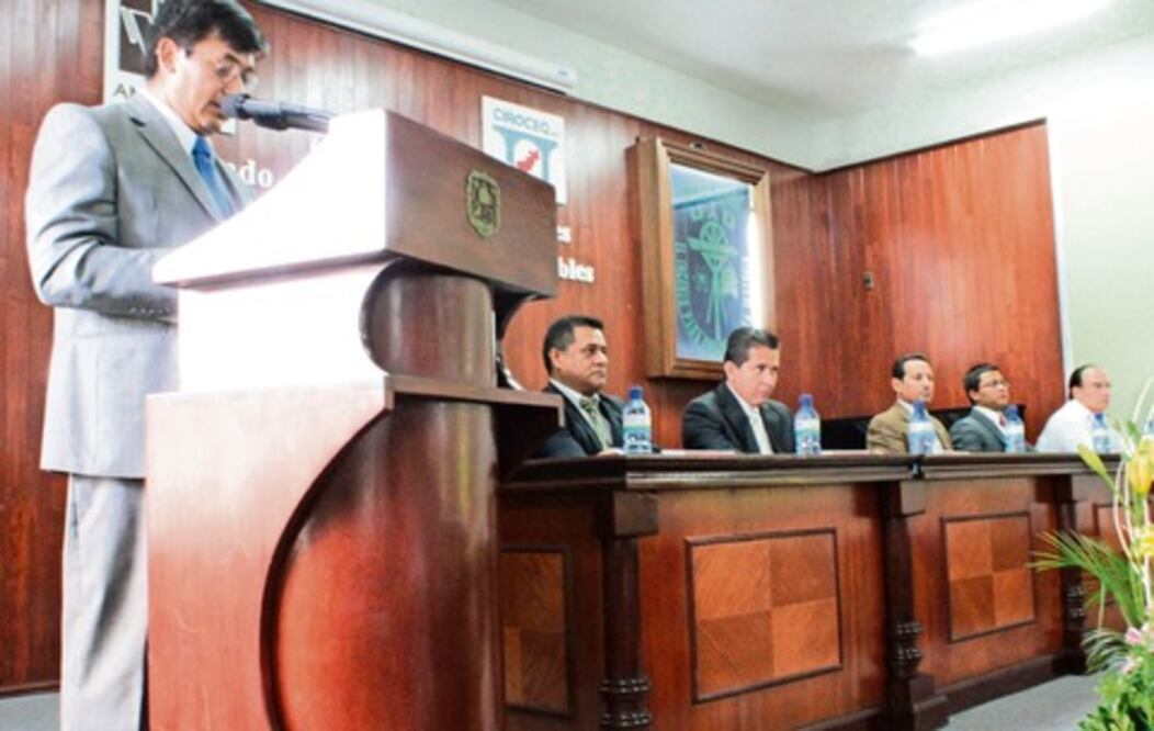 UAQ y CIROCEQ firman convenio de colaboración