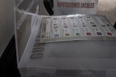 Voto por voto. Abren las urnas en Tolimán y Colón