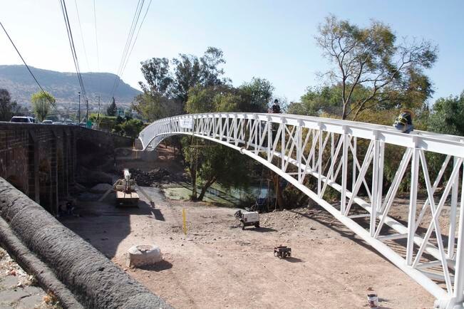 Policía detiene en SJR a personal del INAH que participó en riña