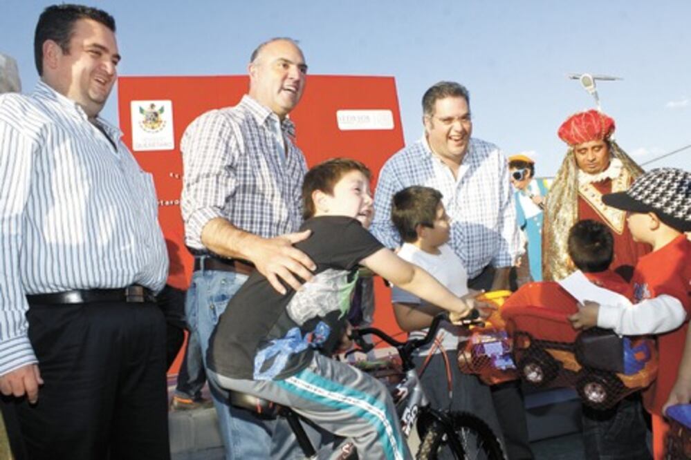 Celebra Calzada Día de Reyes con familias