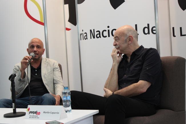 ”Escribir novela es un acto irresponsable”: Martín Caparrós