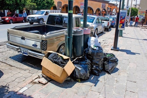 Adeuda SJR 70 mdp a proveedores