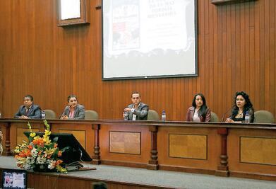 Vinculan a estudiantes y empresas 