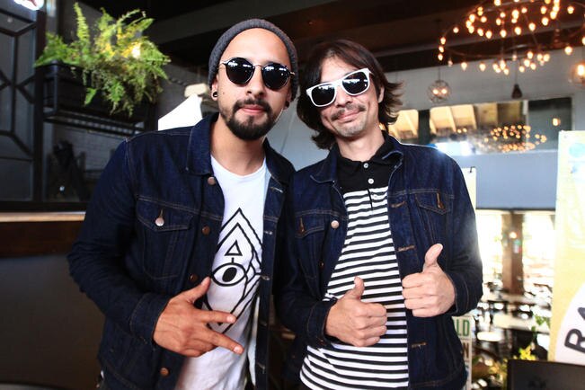Y como el festival no sería lo mismo sin el talento local, Omar y Nacho, integrantes de Vanavara, harán vibrar a su gente con los temas de su primer álbum que ya está disponible en plataformas digitales. (FOTOS: CÉSAR GÓMEZ. EL UNIVERSAL)