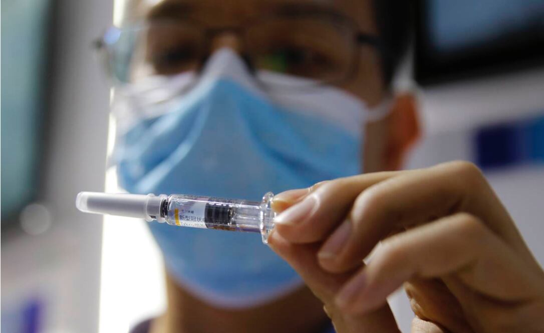 China desarrolla vacuna contra Covid vía nasal y en aerosol; inicia ensayos