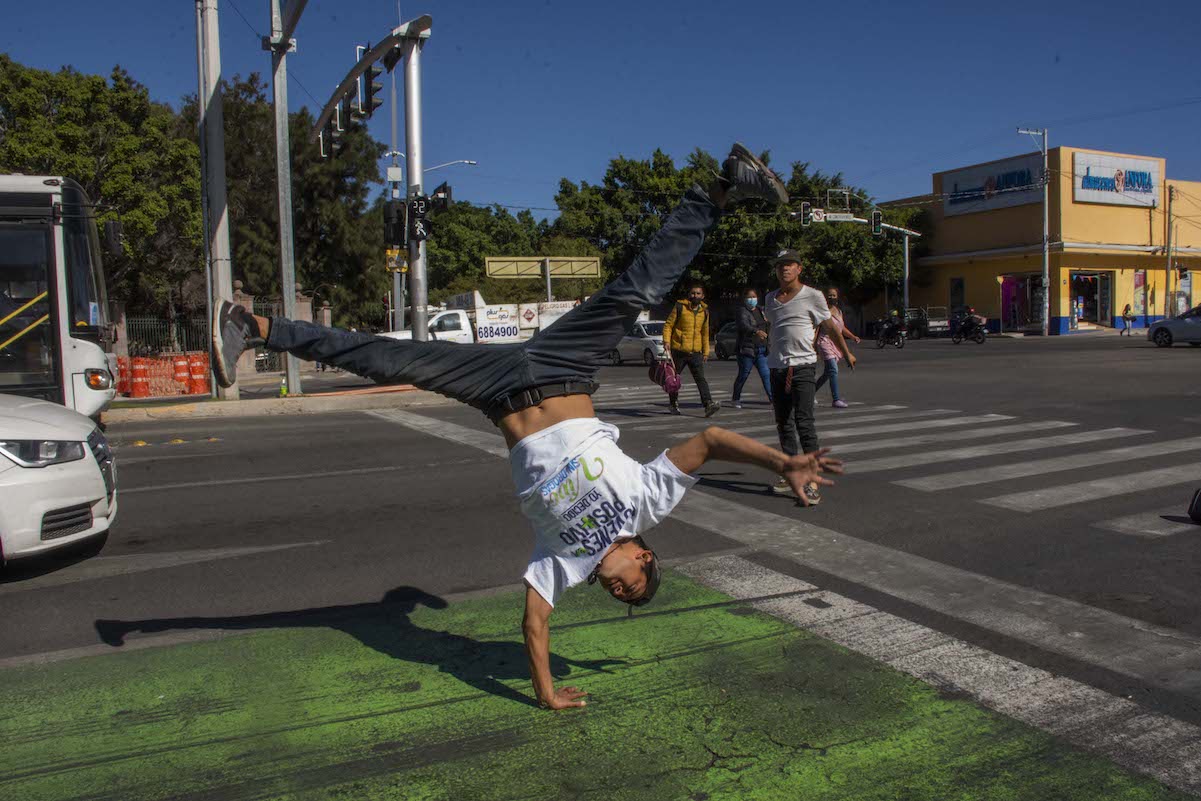 Break dance callejero en Querétaro: una manera de ganarse la vida, alejarse de vicios y del sobrepeso