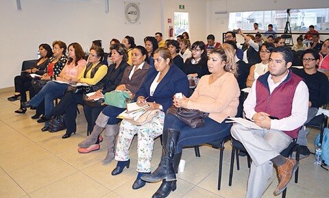 Mujeres fortalecen  democracia: IEQ