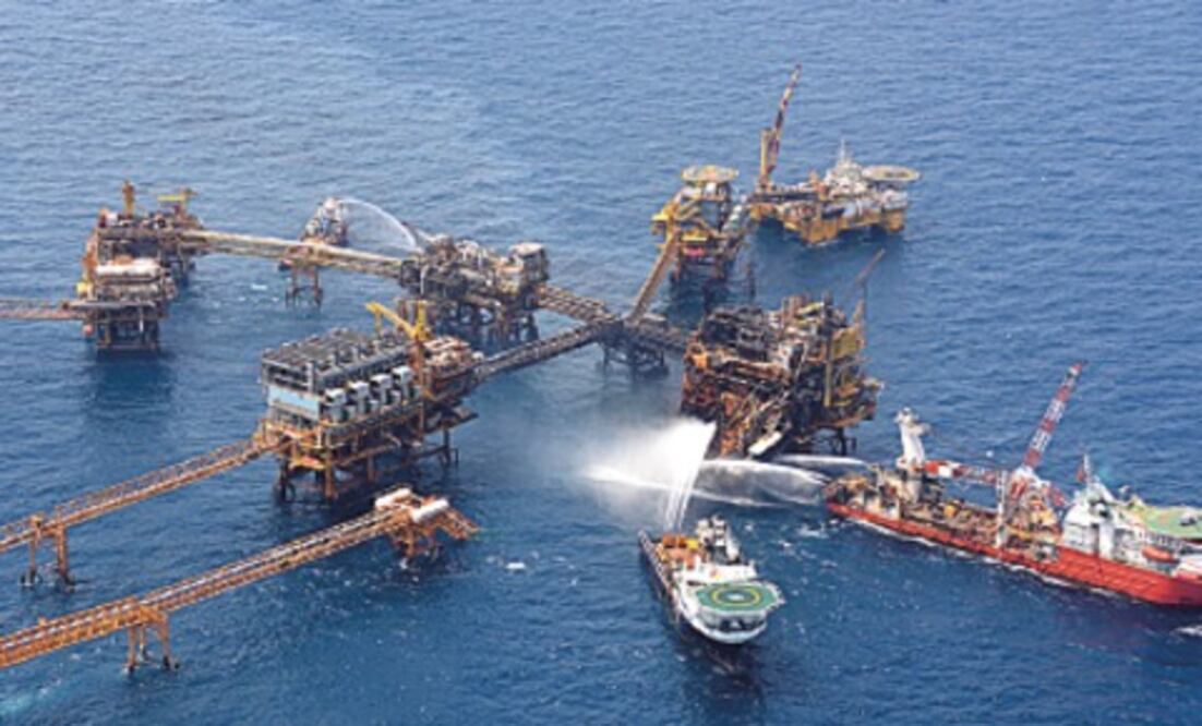 Prevé EU baje crudo 15 dls más