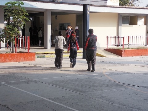 Jóvenes de Huimilpan aspiran  migrar a EU