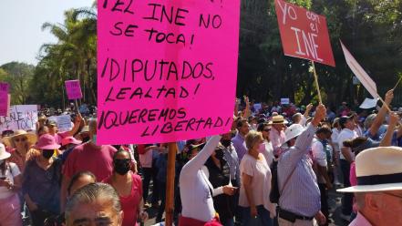 "El INE no se toca", demandan desde Querétaro 