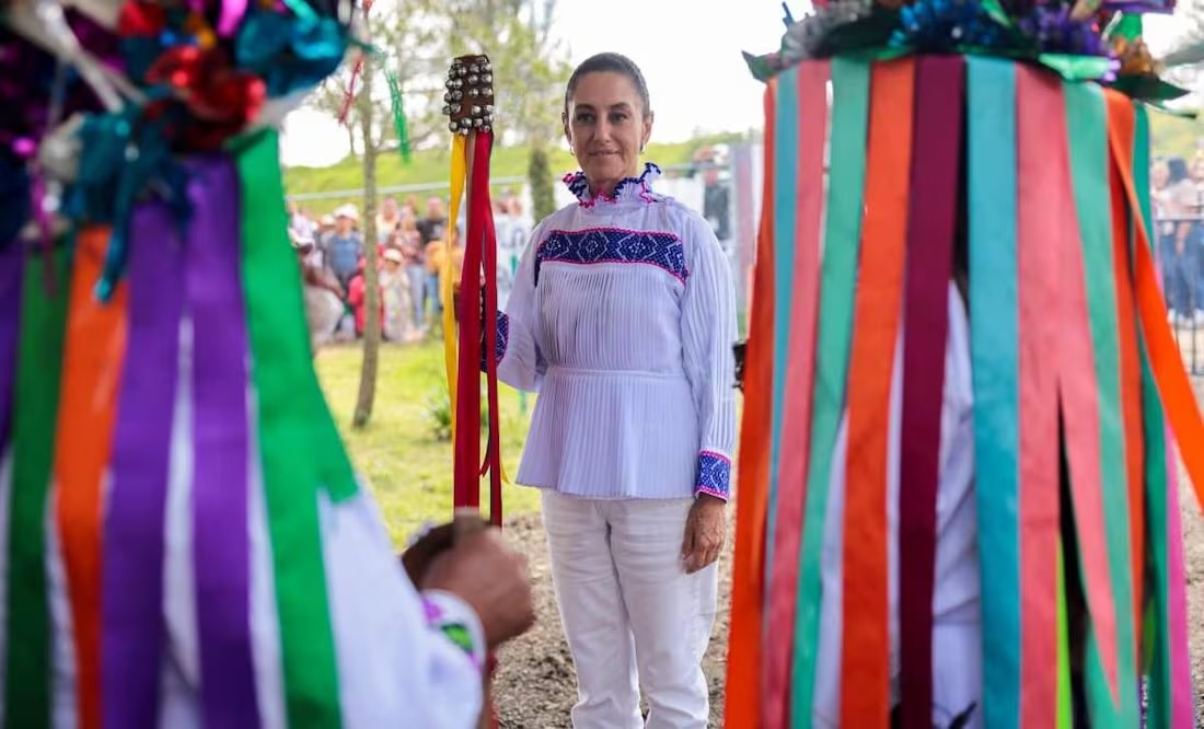 Sheinbaum llama a gobernar con honestidad y honradez; afirma que México ha recuperado su dignidad con la 4T