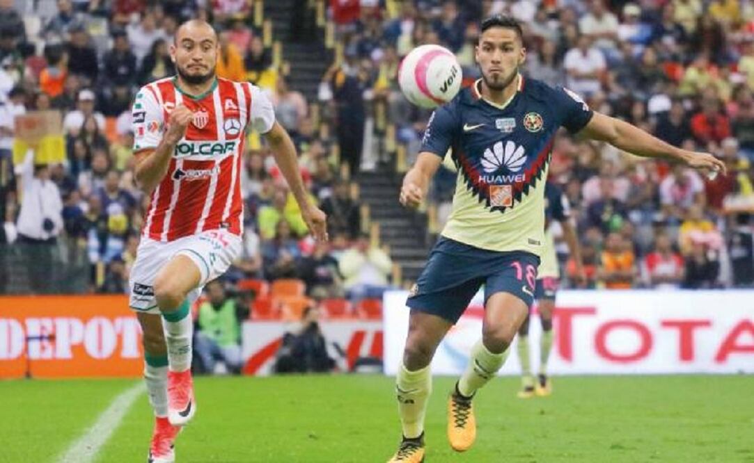 Bruno Valdez atina a decir que la defensa azulcrema es sólida (MARCOS DOMÍNGUEZ. IMAGO7)