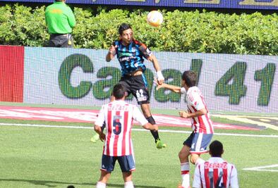 A darle su bienvenida a Chivas