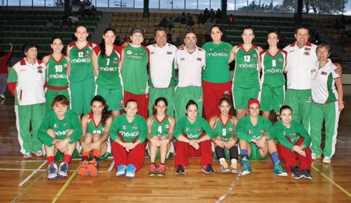 Es turno del basquetbol femenil