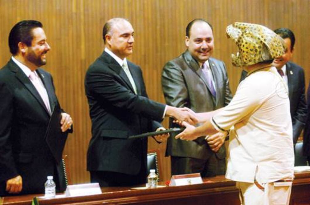 Calzada destaca al sector turismo