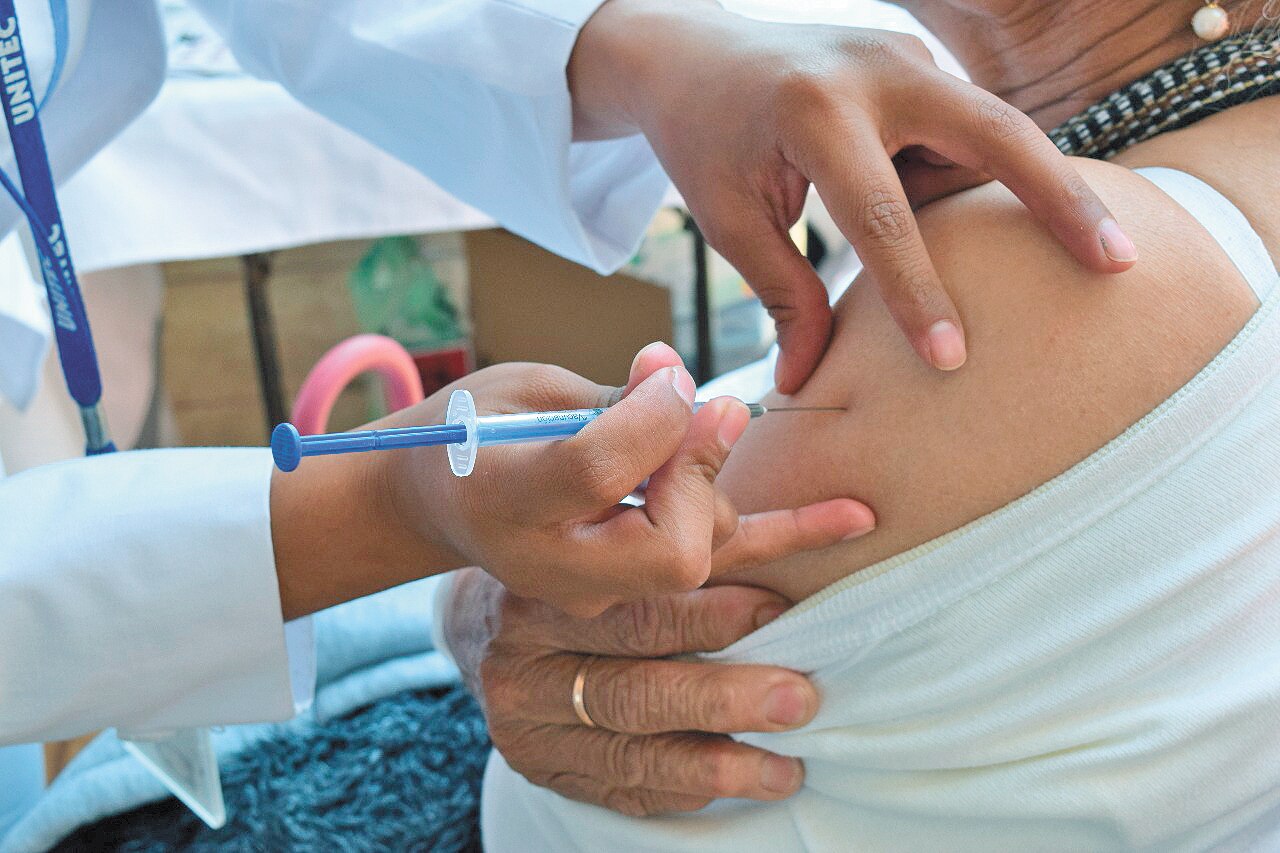 A partir del lunes, puedes vacunarte contra la Influenza