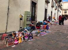 En febrero termina credencialización de comerciantes ambulantes en Querétaro