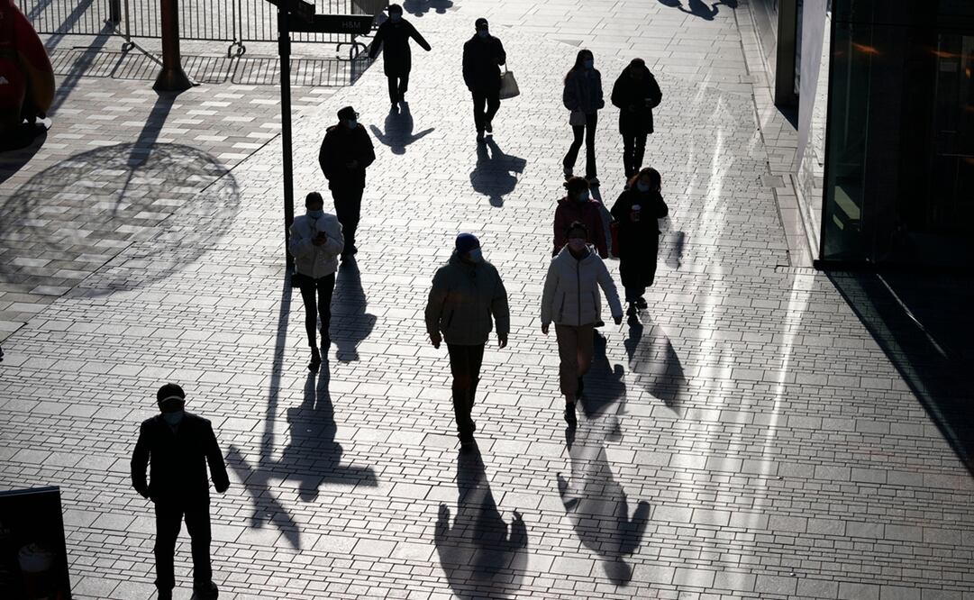 China confina a medio millón de personas por brote de Covid-19