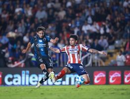 Gallos Blancos consigue su primera victoria en el Apertura 2025