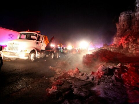 Sigue cerrada carretera México-Querétaro