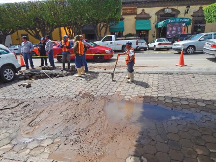 San Juan, retrasado en pagos de obra
