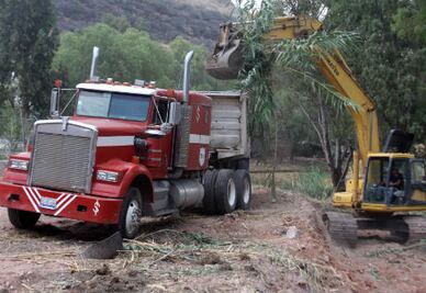 Limpieza de Río en El Marqués 