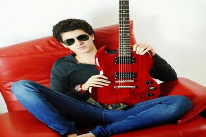 Yubeili muestra un lado más atrevido