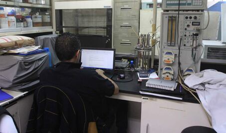 Van contra recorte en ciencia y tecnología