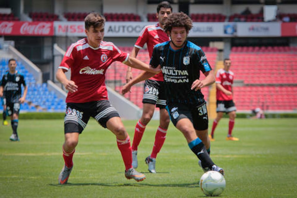 Gallitos consigue mínima ventaja