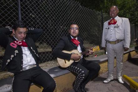 Mariachi lucha para sobrevivir, ante la pandemia 