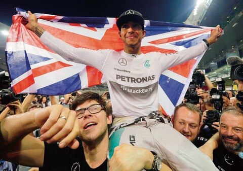 Hamilton se corona en plan de leyenda