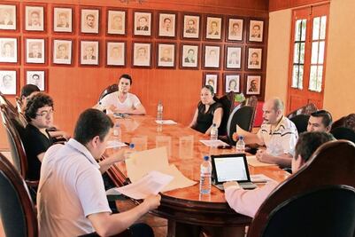 Definen a docentes para telebachilleratos en Jalpan 