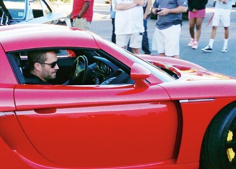Demandará a Porsche, viuda de Walker