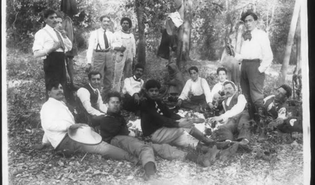 Centenario de la Constitución. Los fotógrafos y su legado visual