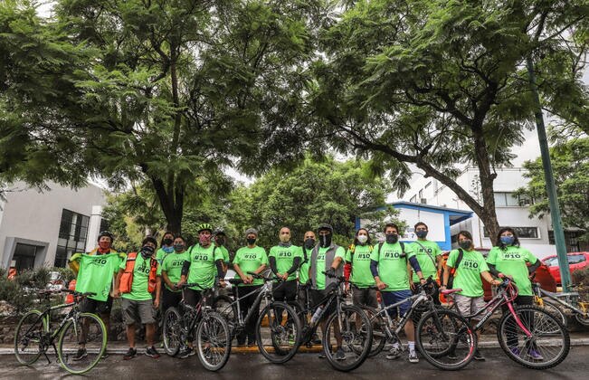 Arma UAQ taller de ciclismo urbano