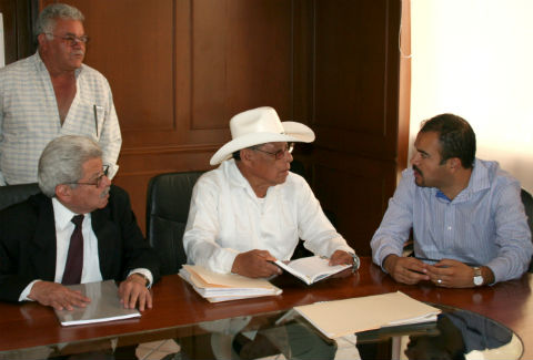 Avanzan negociaciones con ejidatarios 