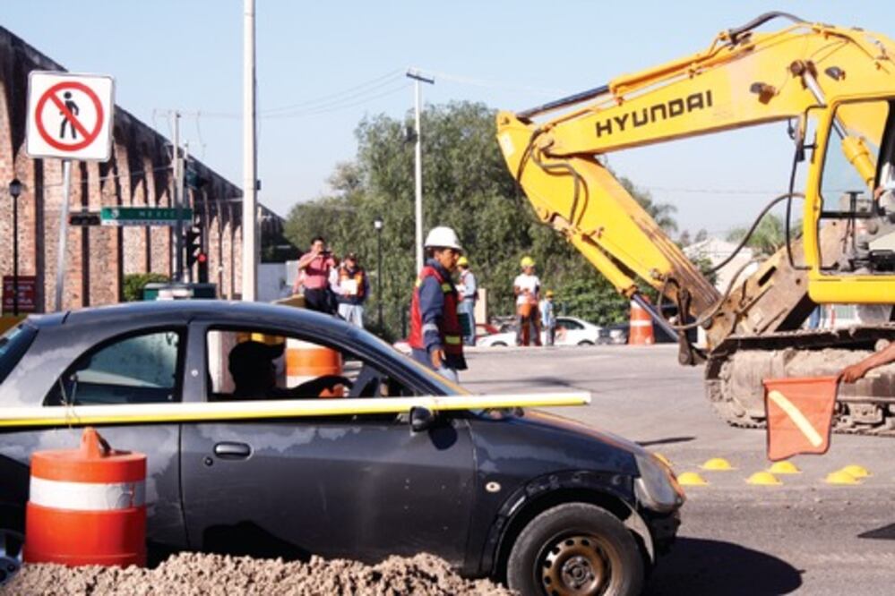 Obra en Los Arcos afecta a ciudadanía