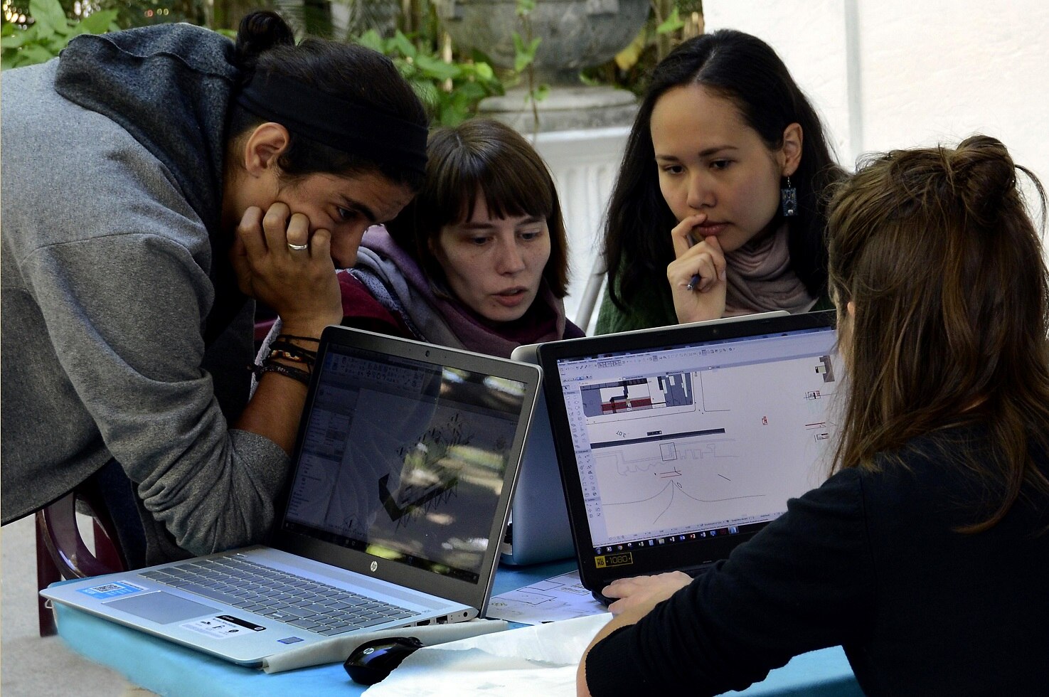 Cuatro de cada 10 jóvenes viven en pobreza: UNAM