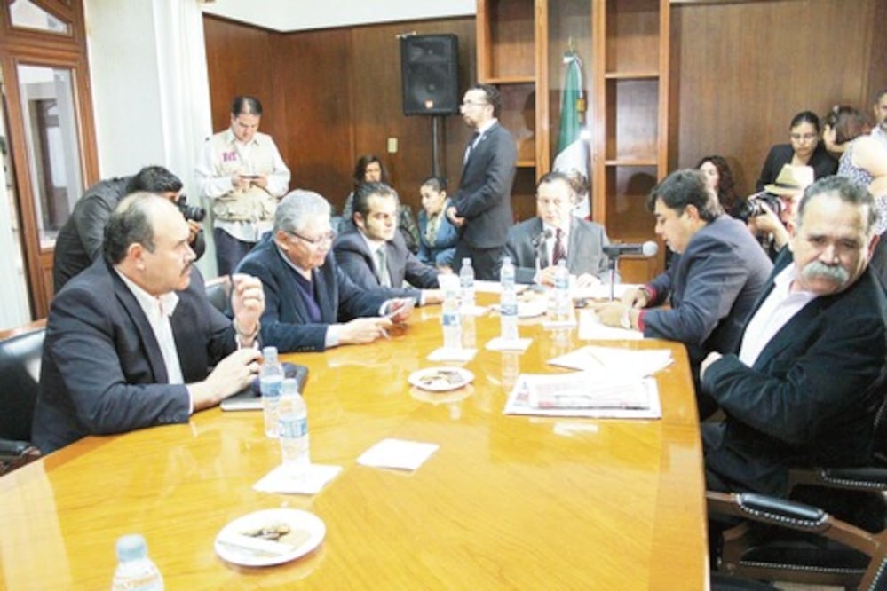 Asesoran a municipios para presupuesto