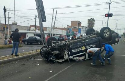 La capital de Querétaro vive una mañana accidentada 