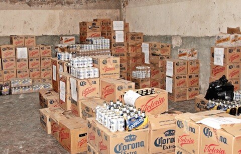 Incautan bebidas alcohólicas