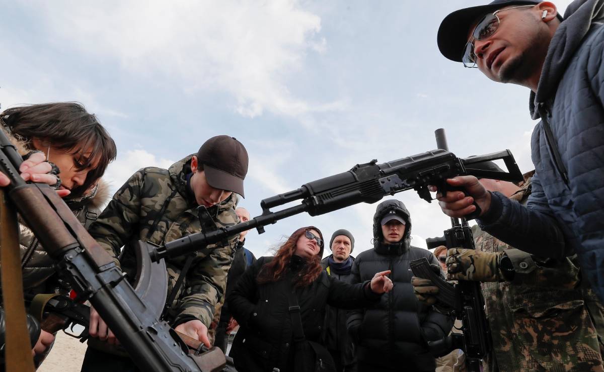 Rusia advierte que podría atacar envíos de armas occidentales a Ucrania