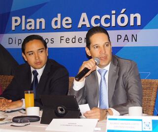 Pancho Domínguez explica la iniciativa de transparencia